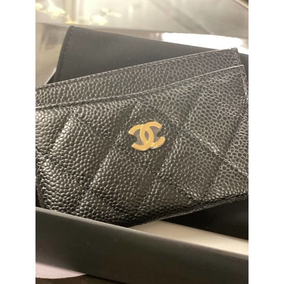 CHANEL GOLD Classic Black Caviar Leather Card Holder - Picture 2 of 15